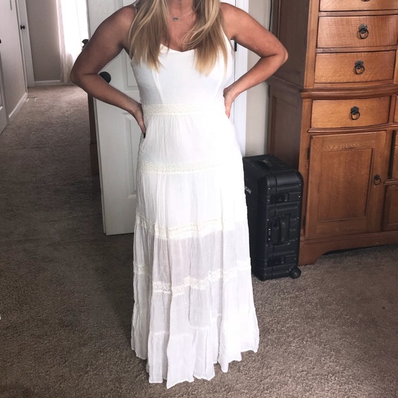 White Sundress - Picture 4 of 4